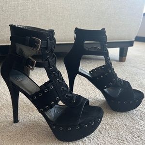 Stuart Weitzman, size 9, black